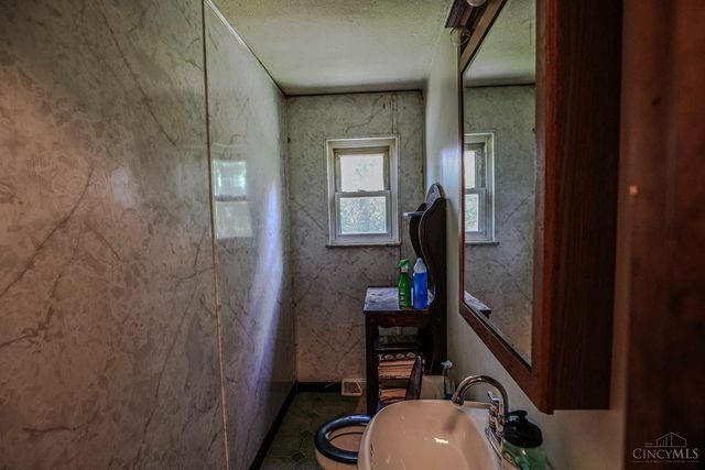 5681 Newtonsville Hutchinson Road, Stonelick Twp, OH 45103