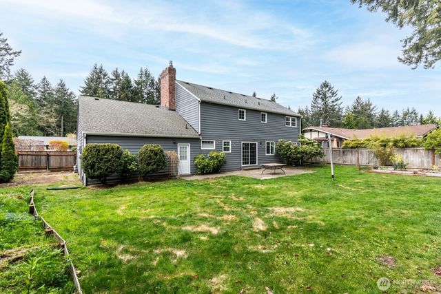 5715 89th Avenue W, University Place, WA 98467