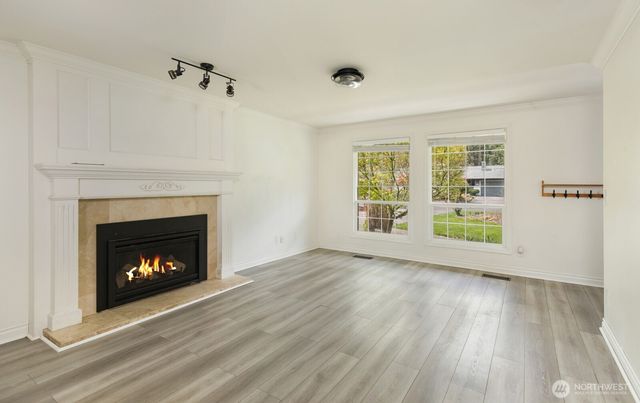 5715 89th Avenue W, University Place, WA 98467