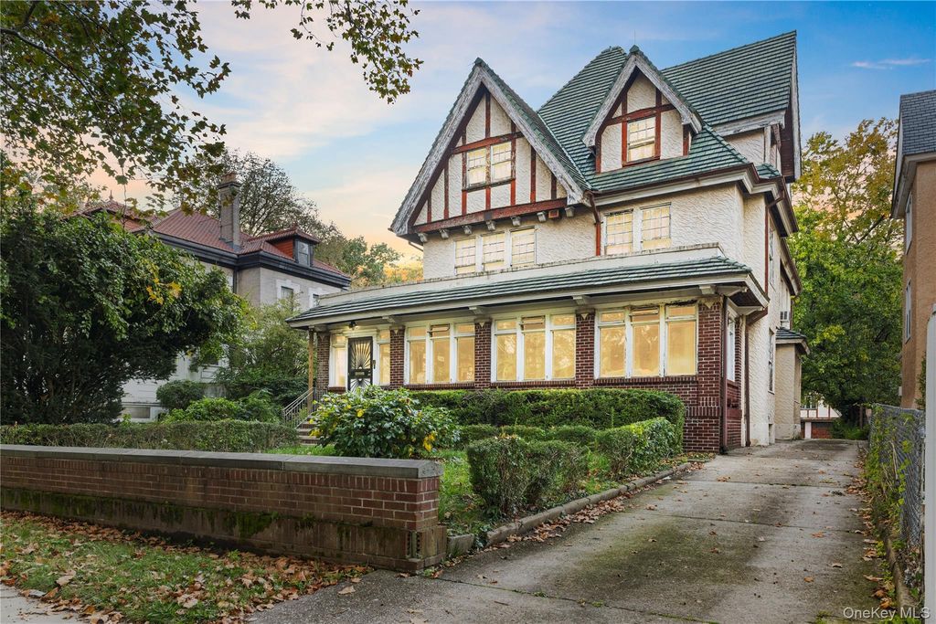 283 Highland Boulevard, Brooklyn, NY 11207 — exterior