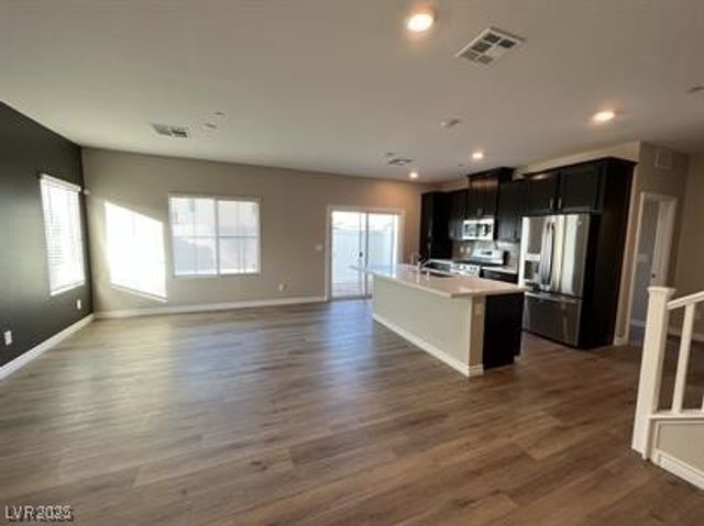 206 Callen Falls Avenue 1511, Henderson, NV 89011