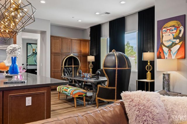 3300 Jardineire, Bakersfield, CA 93311