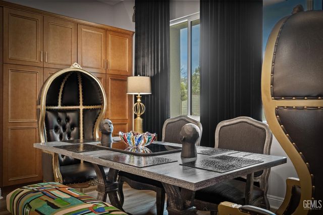 3300 Jardineire, Bakersfield, CA 93311