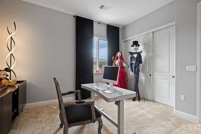 3300 Jardineire, Bakersfield, CA 93311