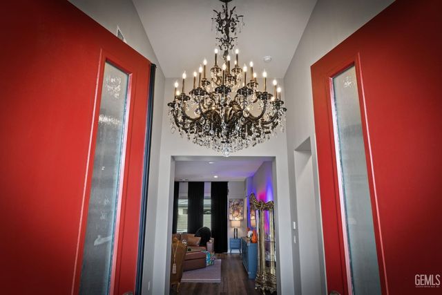 3300 Jardineire, Bakersfield, CA 93311