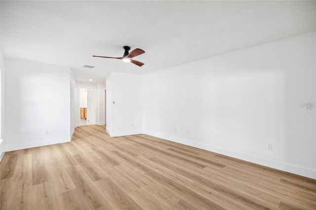 17917 CLEAR LAKE DRIVE, Lutz, FL 33548