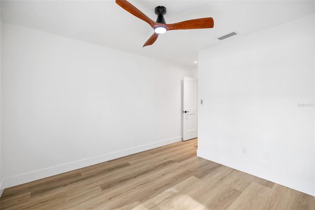 17917 CLEAR LAKE DRIVE, Lutz, FL 33548