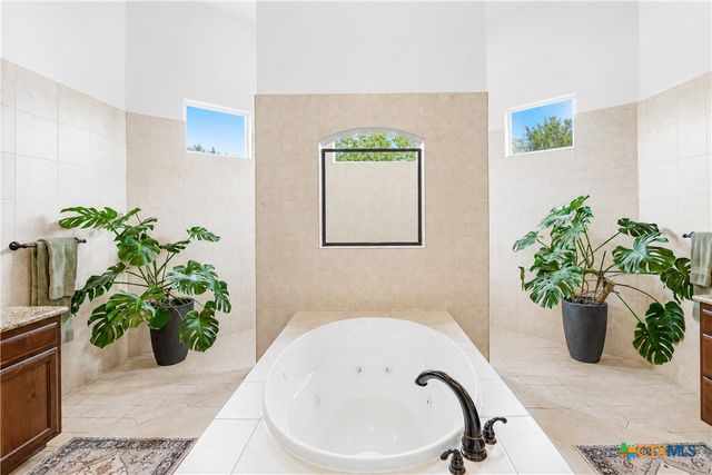 216 River Park Drive, New Braunfels, TX 78130