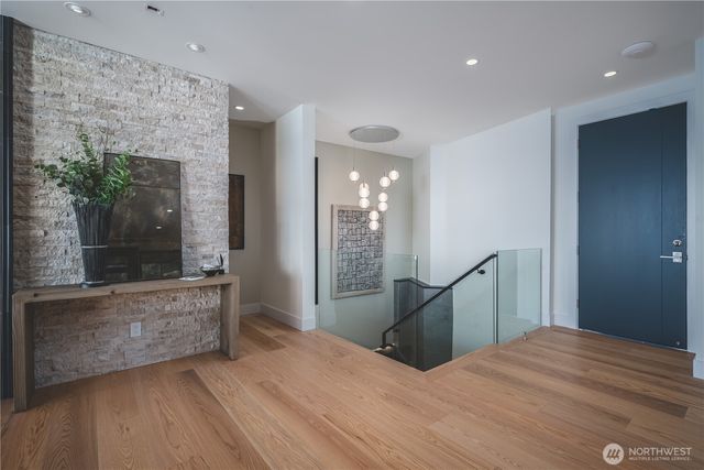1017 California Lane SW, Seattle, WA 98116