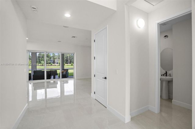 15030 Wildwood Cir, Westlake, FL 33470