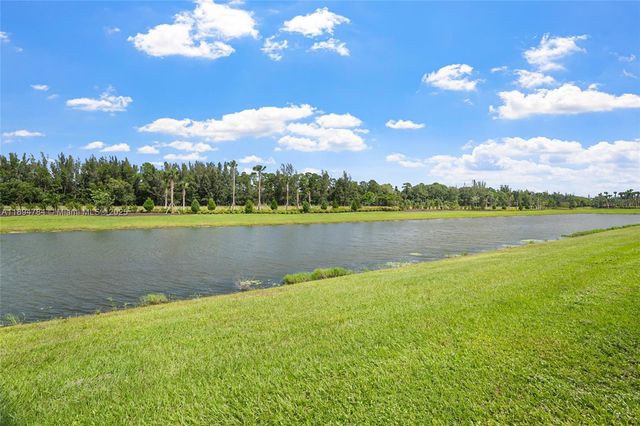 15030 Wildwood Cir, Westlake, FL 33470