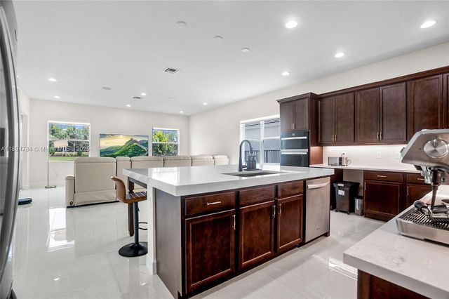 15030 Wildwood Cir, Westlake, FL 33470