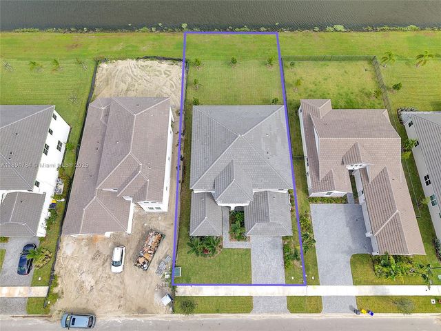 15030 Wildwood Cir, Westlake, FL 33470