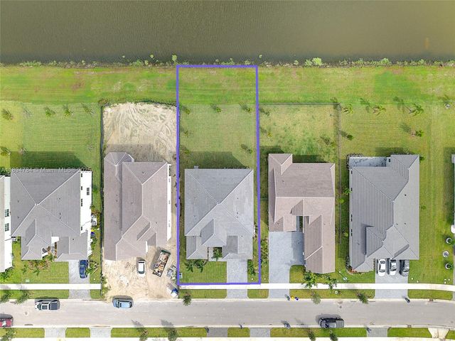 15030 Wildwood Cir, Westlake, FL 33470