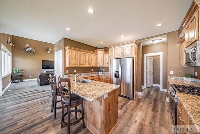 811 Harborside Loop, Blackfoot, ID 83221