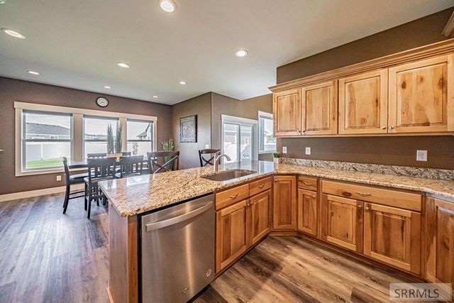 811 Harborside Loop, Blackfoot, ID 83221