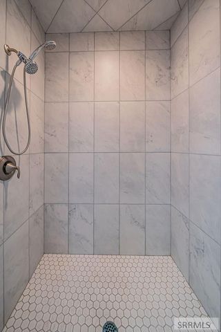 811 Harborside Loop, Blackfoot, ID 83221