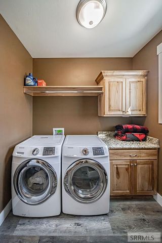 811 Harborside Loop, Blackfoot, ID 83221