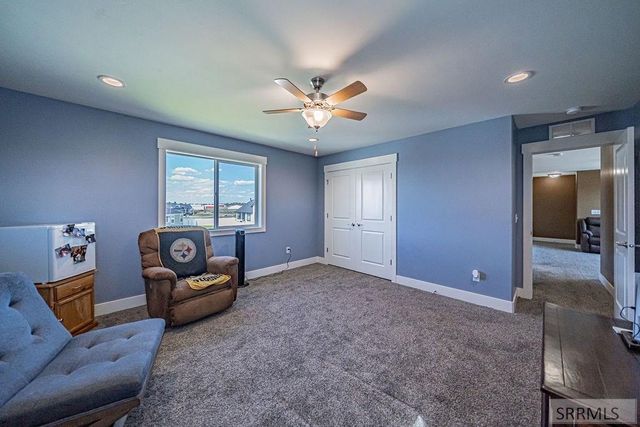 811 Harborside Loop, Blackfoot, ID 83221