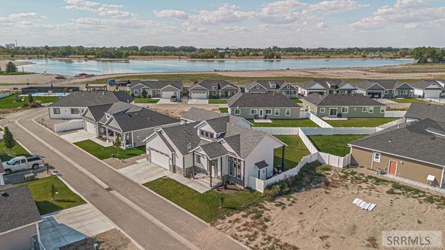 811 Harborside Loop, Blackfoot, ID 83221