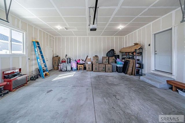 811 Harborside Loop, Blackfoot, ID 83221