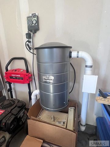 811 Harborside Loop, Blackfoot, ID 83221