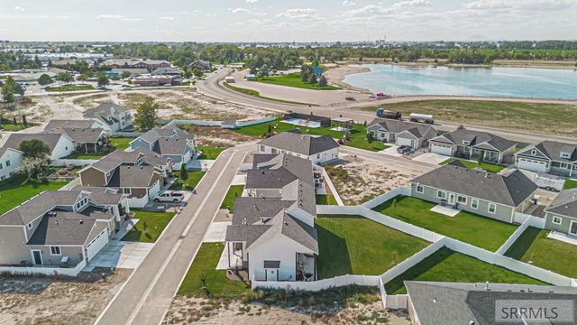 811 Harborside Loop, Blackfoot, ID 83221