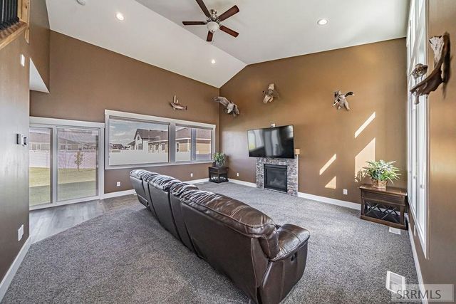 811 Harborside Loop, Blackfoot, ID 83221