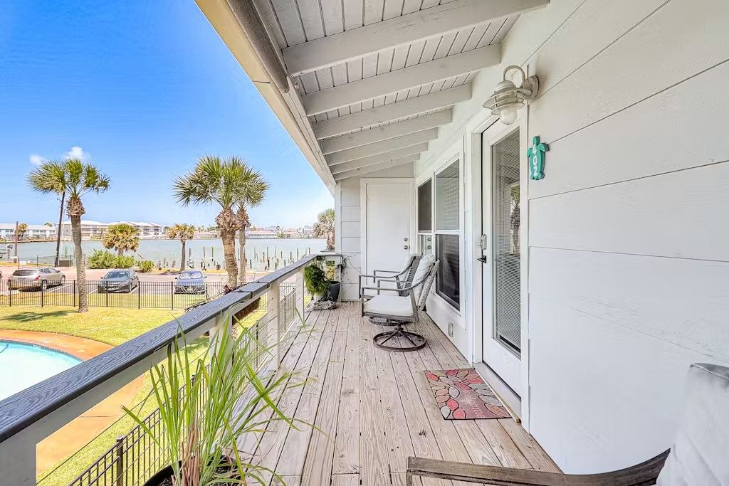 71 Nassau Dr 402, Rockport, TX 78382 — photo 4