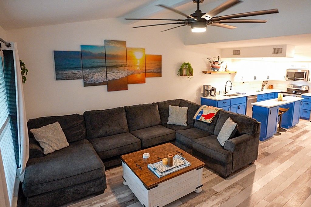 71 Nassau Dr 402, Rockport, TX 78382 — photo 5