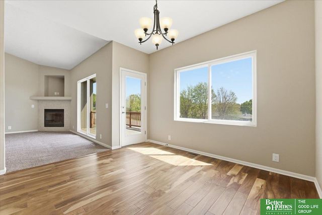 10907 S 25th Avenue, Bellevue, NE 68123