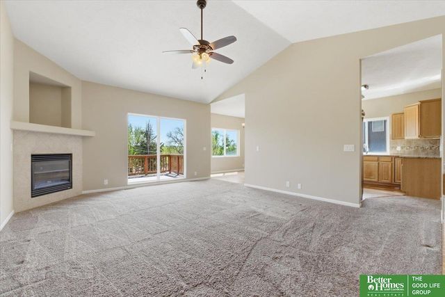 10907 S 25th Avenue, Bellevue, NE 68123