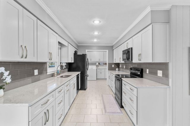 257 Elm Point Lane, Kimberling City, MO 65686