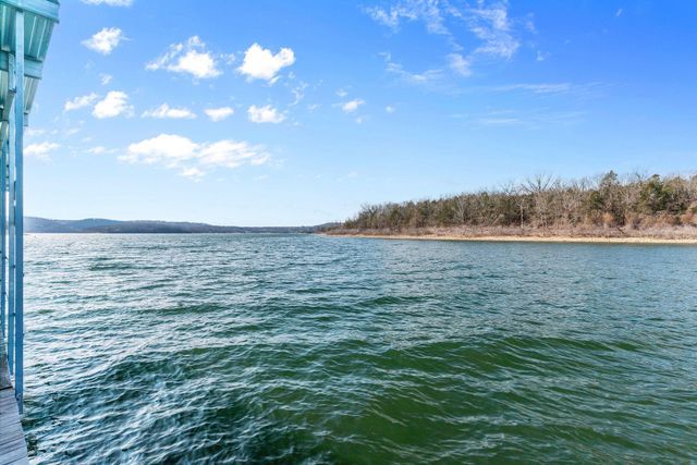 257 Elm Point Lane, Kimberling City, MO 65686