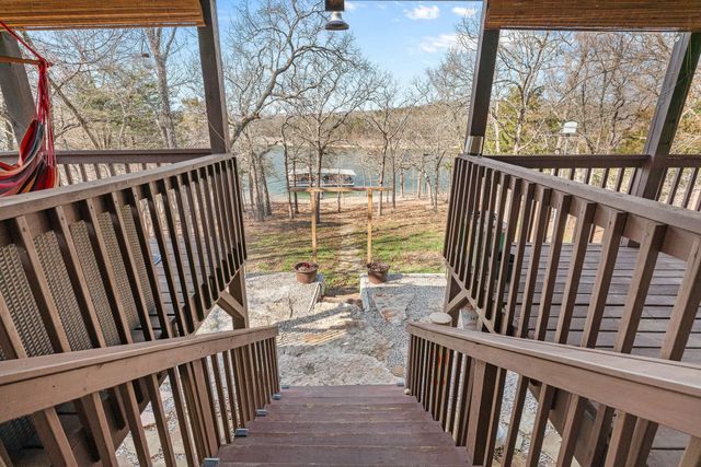 257 Elm Point Lane, Kimberling City, MO 65686