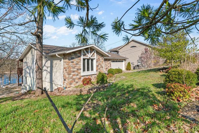 257 Elm Point Lane, Kimberling City, MO 65686