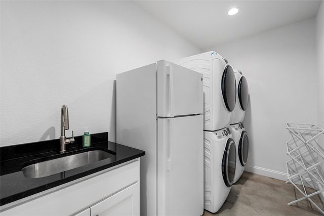 2114 S 11th Street, Waco, TX 76706