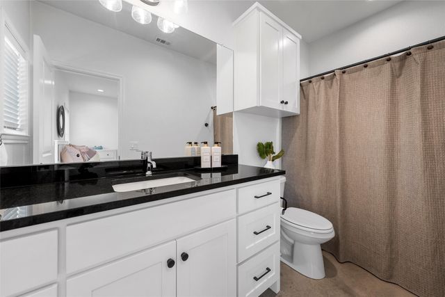 2114 S 11th Street, Waco, TX 76706