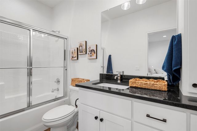 2114 S 11th Street, Waco, TX 76706