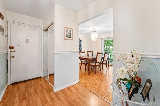 74 Bon Aire Circle Q12, Suffern, NY 10901