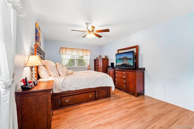 74 Bon Aire Circle Q12, Suffern, NY 10901