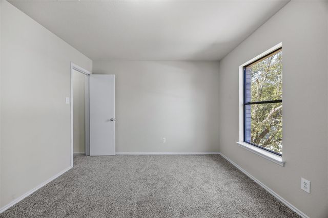 7541 Redrick DR, Austin, TX 78747