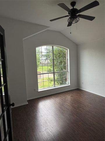 7123 Lake Hill Trail, Sachse, TX 75048