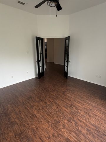 7123 Lake Hill Trail, Sachse, TX 75048