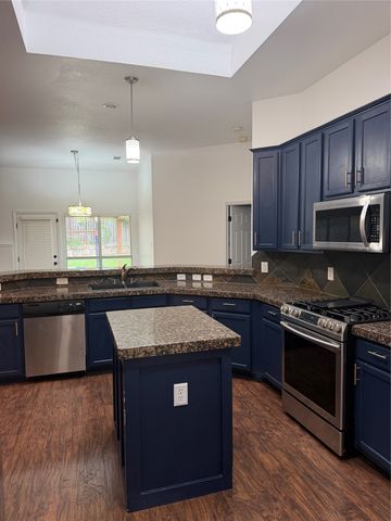 7123 Lake Hill Trail, Sachse, TX 75048