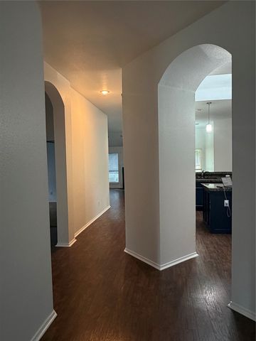 7123 Lake Hill Trail, Sachse, TX 75048