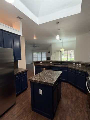 7123 Lake Hill Trail, Sachse, TX 75048