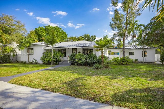 312 NE 90th St, El Portal, FL 33138