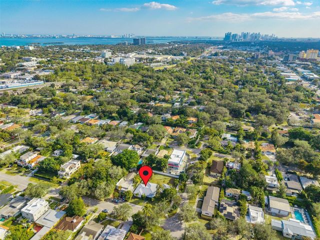 312 NE 90th St, El Portal, FL 33138