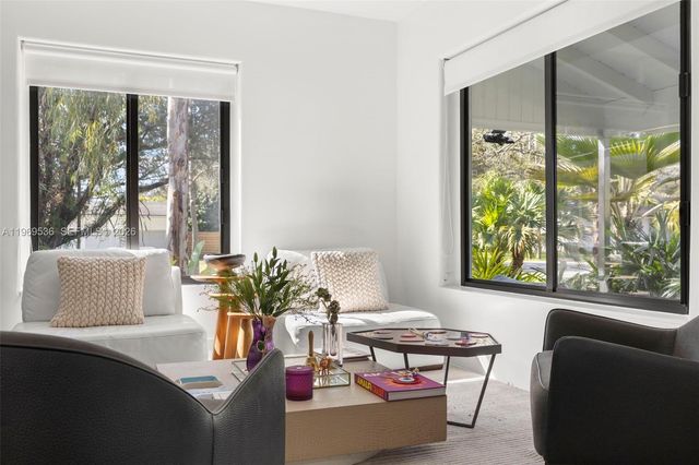 312 NE 90th St, El Portal, FL 33138